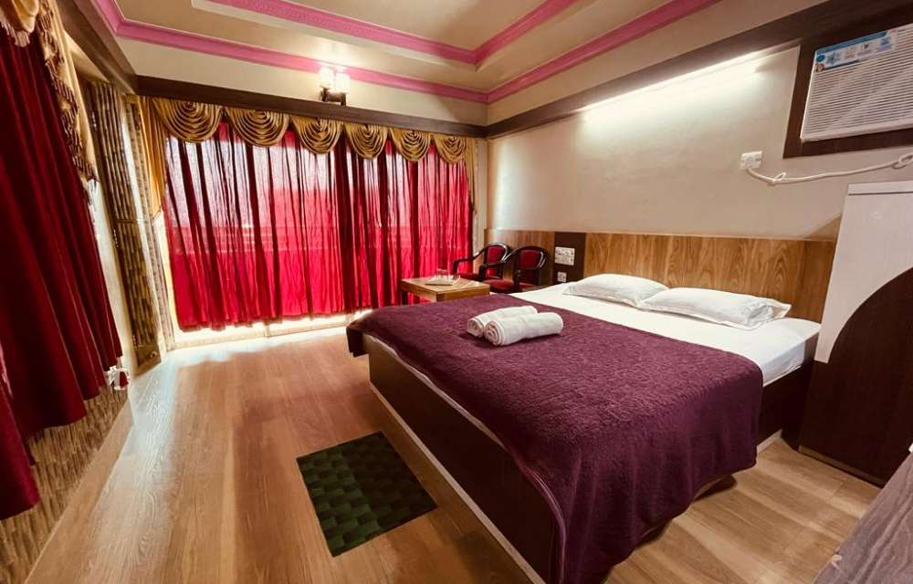 Roof-Top-Cottage-DLX-Double-(AC)